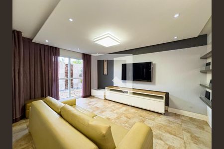 Foto 01 de casa de condomínio à venda com 3 quartos, 144m² em Planalto, São Bernardo do Campo