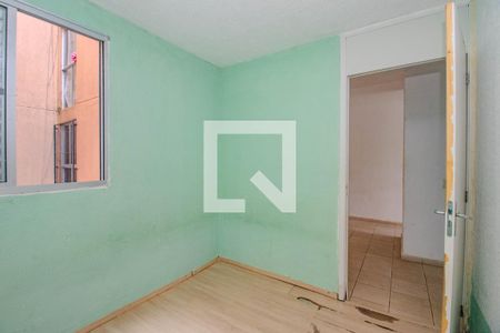 Quarto 1 de apartamento para alugar com 2 quartos, 50m² em Mário Quintana, Porto Alegre