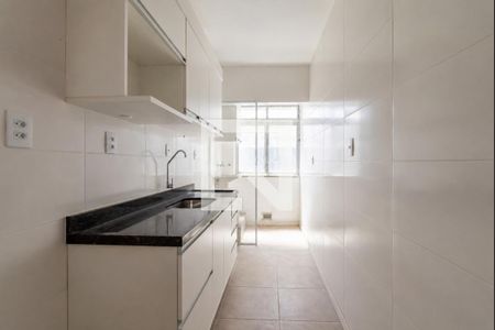 Cozinha de apartamento para alugar com 2 quartos, 53m² em Petrópolis, Porto Alegre