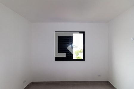 Quarto 1 de apartamento para alugar com 2 quartos, 40m² em Vila Canero, São Paulo