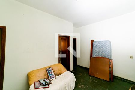 Sala 3 de casa à venda com 3 quartos, 390m² em Sagrada Família, Belo Horizonte