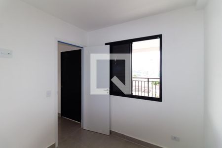 Quarto 2 de apartamento para alugar com 2 quartos, 40m² em Vila Canero, São Paulo