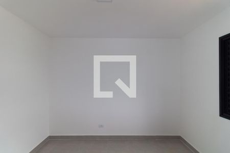 Quarto 1 de apartamento para alugar com 2 quartos, 40m² em Vila Canero, São Paulo