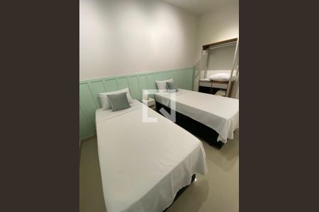 Quarto de apartamento para alugar com 2 quartos, 77m² em José Menino, Santos