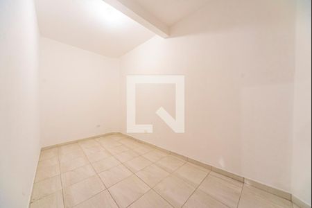 Quarto 1 de casa para alugar com 2 quartos, 55m² em Jardim Cipreste, São Bernardo do Campo