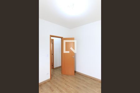 Quarto de apartamento para alugar com 3 quartos, 88m² em Centro, Jacareí