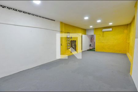 Sala de casa para alugar com 1 quarto, 240m² em Cidade Nova, Rio de Janeiro