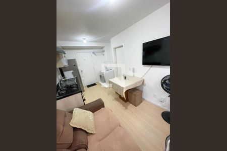 Sala / Cozinha de apartamento à venda com 1 quarto, 24m² em Vila Nova das Belezas, São Paulo