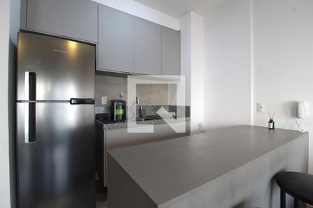 Sala/Cozinha de kitnet/studio para alugar com 1 quarto, 42m² em Itaim Bibi, São Paulo