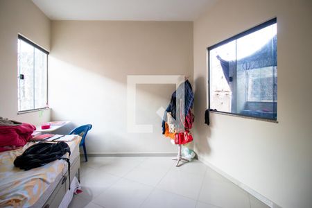 Quarto 2 de casa à venda com 3 quartos, 140m² em Bonsucesso, Rio de Janeiro
