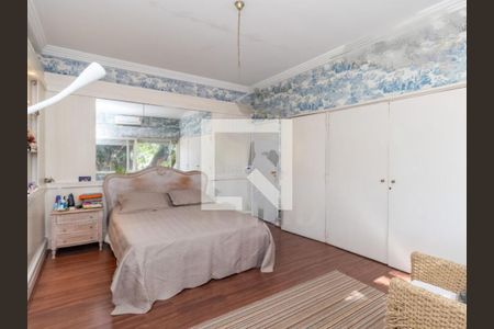 Casa à venda com 5 quartos, 318m² em Pacaembu, São Paulo
