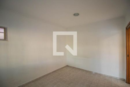 Quarto 1 de casa para alugar com 2 quartos, 130m² em Raul Veiga, São Gonçalo