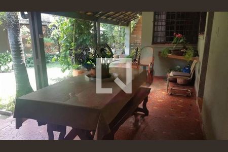 Casa à venda com 3 quartos, 400m² em Planalto Paulista, São Paulo