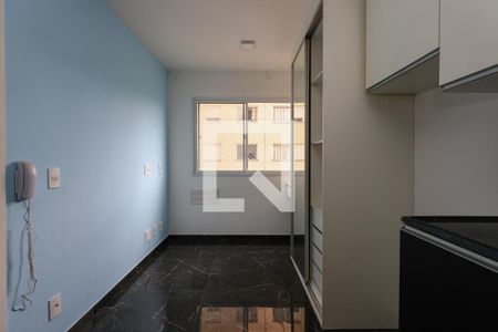 Sala de apartamento para alugar com 1 quarto, 24m² em Paraíso do Morumbi, São Paulo