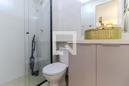 Banheiro de kitnet/studio para alugar com 1 quarto, 25m² em Campos Elíseos, São Paulo