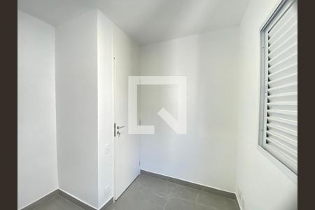 Quarto 1 de apartamento à venda com 3 quartos, 62m² em Parque Bristol, São Paulo