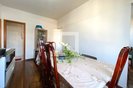 Apartamento à venda com 3 quartos, 107m² em Salgado Filho, Belo Horizonte