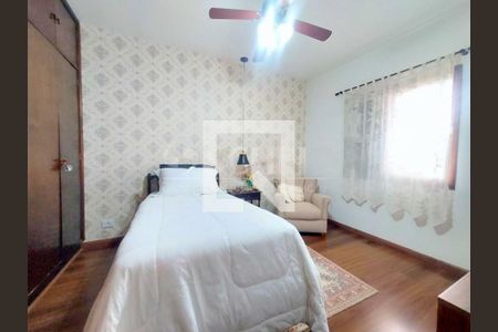 Casa à venda com 3 quartos, 230m² em Campo Belo, São Paulo