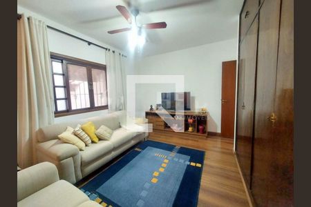 Casa à venda com 3 quartos, 230m² em Campo Belo, São Paulo