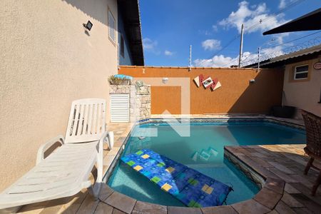 Piscina de casa para alugar com 3 quartos, 290m² em Vila Caiçara, Praia Grande