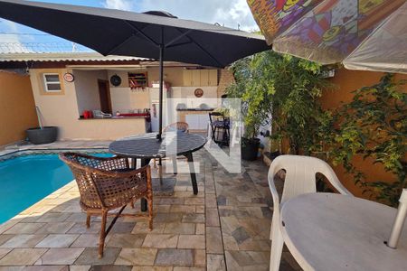 Piscina de casa para alugar com 3 quartos, 290m² em Vila Caiçara, Praia Grande
