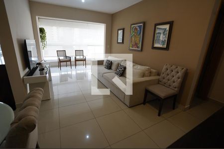 Apartamento para alugar com 3 quartos, 80m² em Jardim Goiás, Goiânia