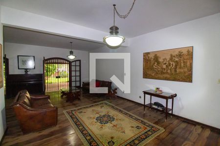 Sala de casa à venda com 3 quartos, 207m² em Vila Progresso, Niterói
