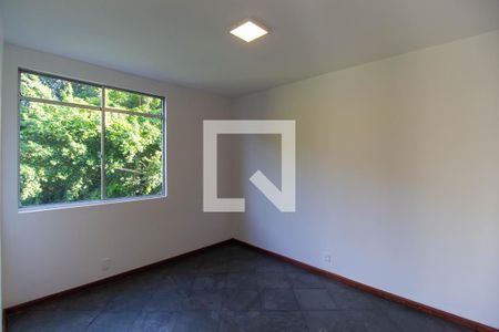 Quarto 1 de apartamento para alugar com 2 quartos, 55m² em Santa Rosa, Niterói