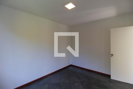 Quarto 1 de apartamento para alugar com 2 quartos, 55m² em Santa Rosa, Niterói