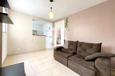 Sala de apartamento para alugar com 2 quartos, 54m² em Califórnia, Belo Horizonte