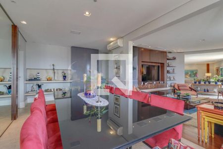 Apartamento à venda com 3 quartos, 240m² em Santo Amaro, São Paulo