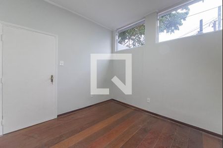 Escritorio de casa de condomínio à venda com 4 quartos, 582m² em Jardim Hipico, São Paulo