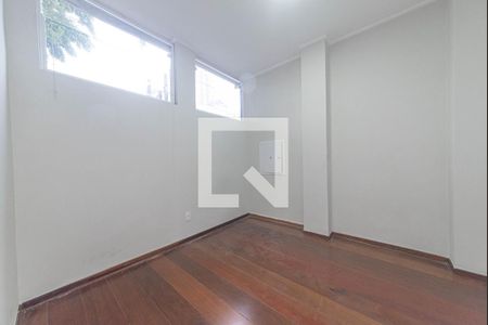 Escritorio de casa de condomínio à venda com 4 quartos, 582m² em Jardim Hipico, São Paulo