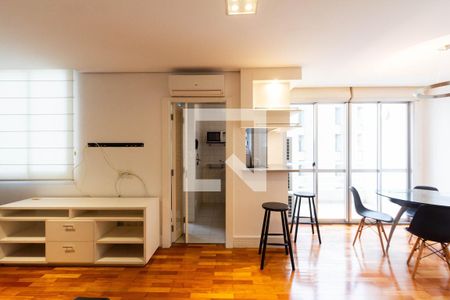 Sala de apartamento para alugar com 2 quartos, 72m² em Moema, São Paulo