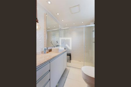 Banheiro da suíte de apartamento à venda com 3 quartos, 90m² em Chora Menino, São Paulo
