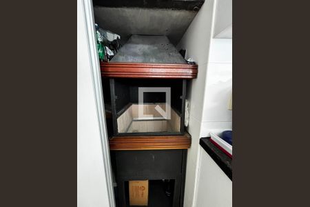 Lareira de apartamento para alugar com 3 quartos, 101m² em Jardim São Pedro, Porto Alegre