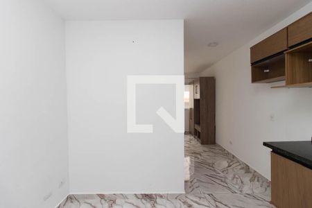 Sala/Cozinha de apartamento para alugar com 1 quarto, 24m² em Vila Mazzei, São Paulo