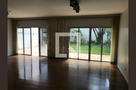 Casa à venda com 4 quartos, 355m² em Santo Amaro, São Paulo