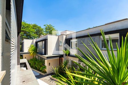 Quarto 1 - Suíte 1 de casa de condomínio à venda com 4 quartos, 410m² em Jardim dos Estados, São Paulo