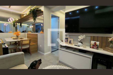 Sala de apartamento à venda com 3 quartos, 60m² em Camorim, Rio de Janeiro