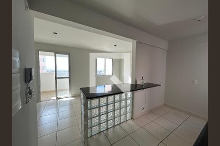 Apartamento à venda com 2 quartos, 63m² em Heliópolis, Belo Horizonte
