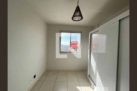 Apartamento à venda com 2 quartos, 63m² em Heliópolis, Belo Horizonte