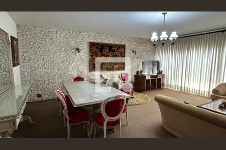 Casa à venda com 3 quartos, 450m² em Brooklin, São Paulo