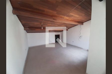 Casa à venda com 3 quartos, 159m² em Jardim Tremembe, São Paulo