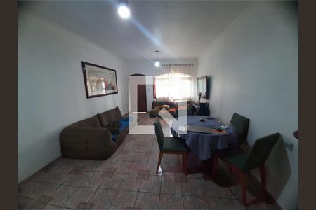 Casa à venda com 3 quartos, 159m² em Jardim Tremembe, São Paulo