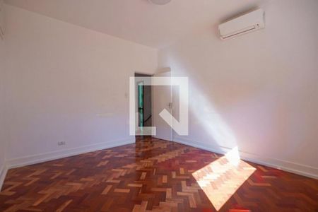 Casa à venda com 4 quartos, 426m² em Santo Amaro, São Paulo