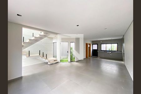 Sala / Cozinha de casa à venda com 3 quartos, 133m² em Horto Florestal, São Paulo