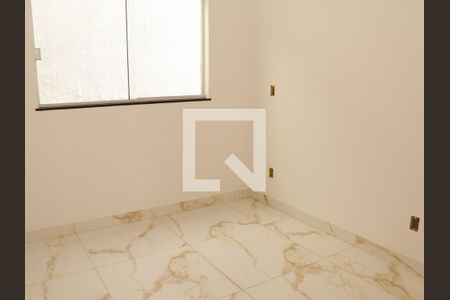 Casa à venda com 3 quartos, 87m² em Residencial Recanto do Bosque, Goiânia