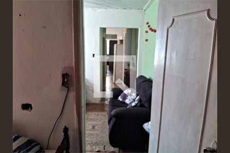 Casa à venda com 3 quartos, 177m² em Parada Inglesa, São Paulo