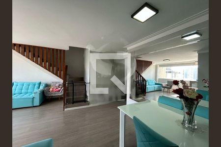 Apartamento à venda com 3 quartos, 143m² em Vila Sofia, São Paulo